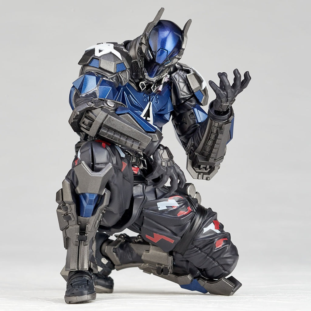 Batman: Arkham Knight Amazing Yamaguchi Kaiyodo Revoltech No.24